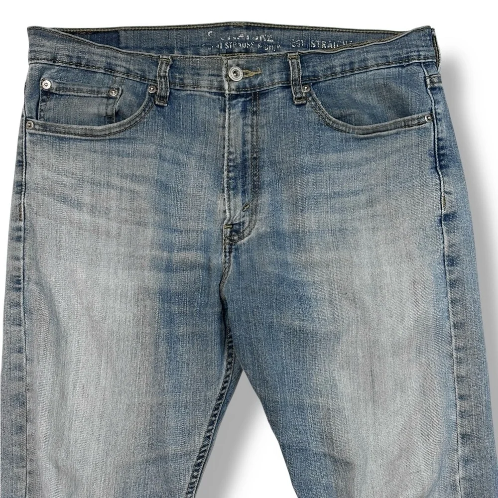 SIGNATURE BY LEVI STRAUSS Light Wash S51 Classic Straight Fit Jeans 34x30 - Picture 7 of 8